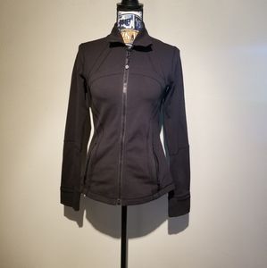 LULULEMON JACKET SIZE 8